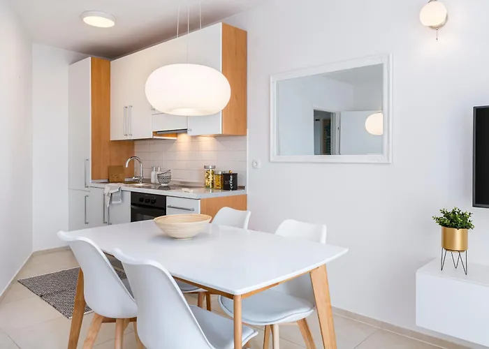 Sunny Aurora Apartman Pula